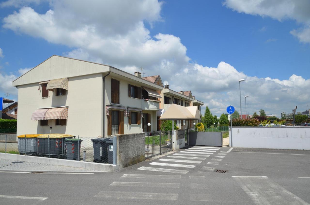 Giulio Cesare Apartment Close To Venice サルツァーノ エクステリア 写真